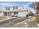 304 Eilbes Ave B, Beaver Dam, WI 53916