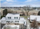 304 Eilbes Ave B, Beaver Dam, WI 53916