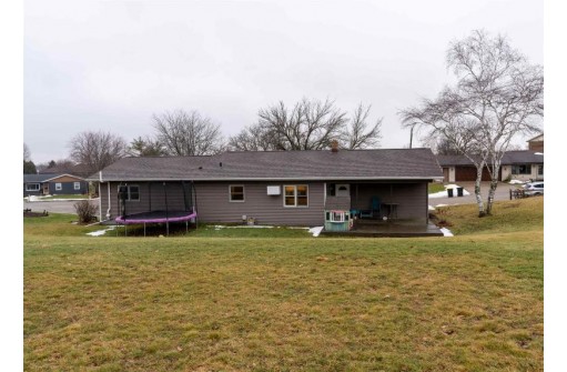 503 Sylvia Cir, Barneveld, WI 53507