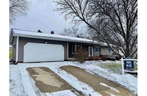 503 Sylvia Cir, Barneveld, WI 53507