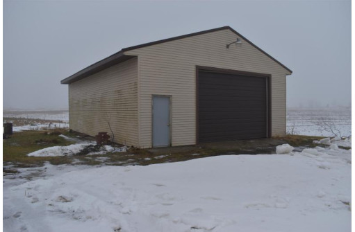 27050 County Road V, Kendall, WI 54638