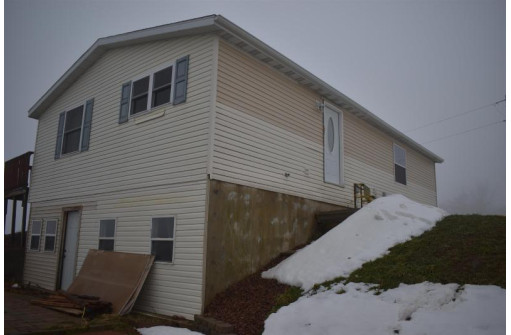 27050 County Road V, Kendall, WI 54638