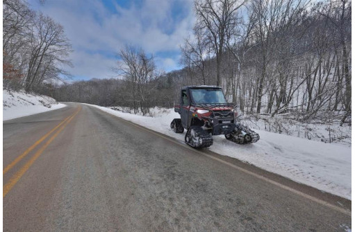 86 AC County Road S, Gays Mills, WI 54631