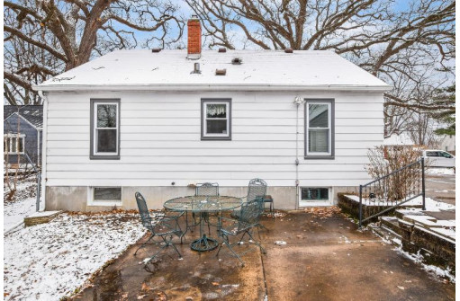 110 N Fair Oaks Ave, Madison, WI 53714