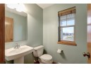 3702 Stonebridge Dr, Madison, WI 53719