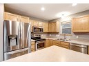 3702 Stonebridge Dr, Madison, WI 53719