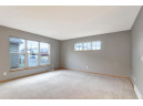 3702 Stonebridge Dr, Madison, WI 53719