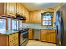 17 Parklawn Pl, Madison, WI 53705