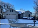 5543 Quarry Hill Dr, Fitchburg, WI 53711