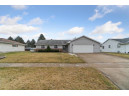 1038 Nantucket Dr, Janesville, WI 53546