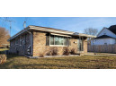 2822 S 98th St, West Allis, WI 53227