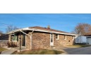 2822 S 98th St, West Allis, WI 53227