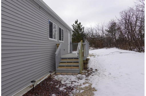 E13871 Dan Mar Ct, Merrimac, WI 53561