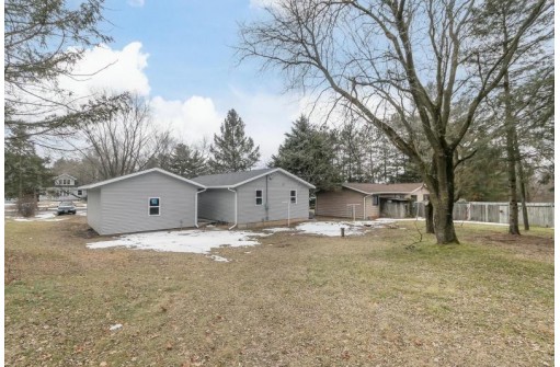 W7576 Dunning Dr, Pardeeville, WI 53954