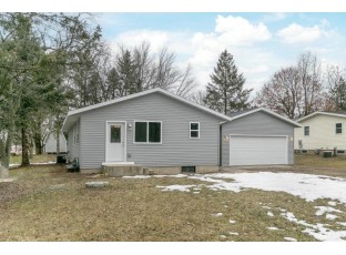 W7576 Dunning Dr Pardeeville, WI 53954