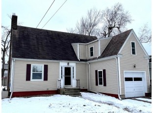 260 Elmberta St Mauston, WI 53948