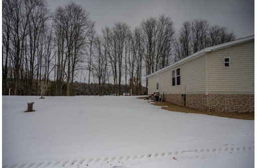 N4931 17th Ave, Mauston, WI 53948