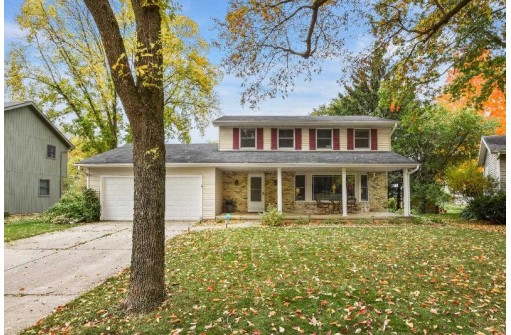 6606 Piping Rock Rd, Madison, WI 53711