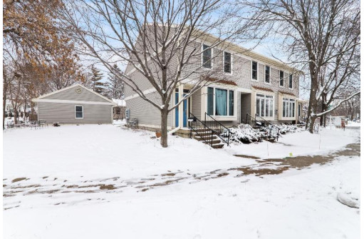 831 S Mills St, Madison, WI 53715