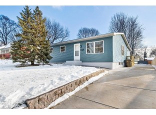 1909 Thackeray Rd Madison, WI 53704