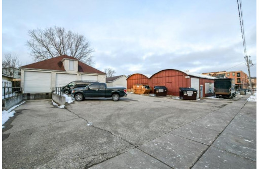 219 S Main St, Cottage Grove, WI 53527