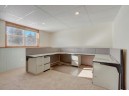 6831 Bluff Point Dr, Madison, WI 53718