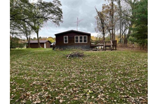 1091 Ember Dr, Adams, WI 53910