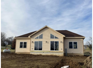 N2011 Alphorn Rd Monroe, WI 53566