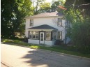 1009 S 4th St, Stoughton, WI 53589