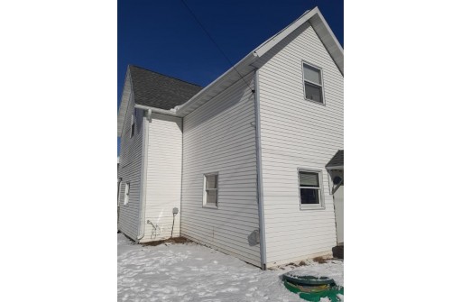 139 E Main St, Cazenovia, WI 53924