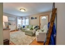 1817 Winchester St, Madison, WI 53704