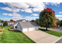 913 Sentinel Dr, Janesville, WI 53546