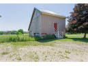 8960 Town Line Rd, Kewaskum, WI 53040