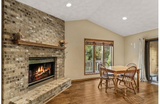 6787 Moon Light Cir, Sun Prairie, WI 53590