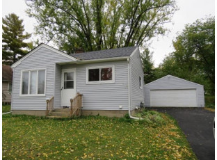 341 W 2nd St Marquette, WI 53947-8114