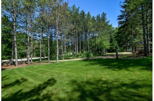 4240 Cleveland Rd, Cross Plains, WI 53528