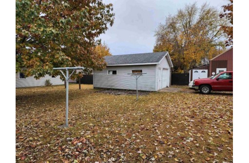 314 E Iowa St, Prairie Du Chien, WI 53821-2119