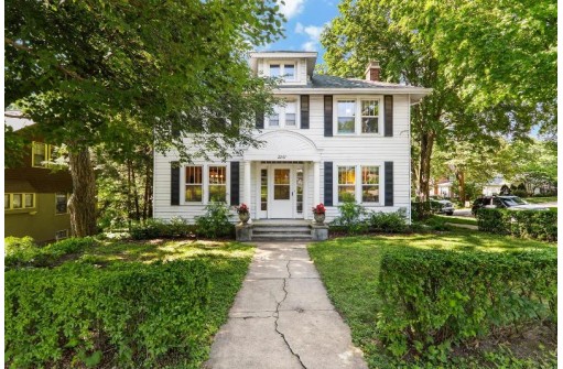 2247 Rowley Ave, Madison, WI 53726