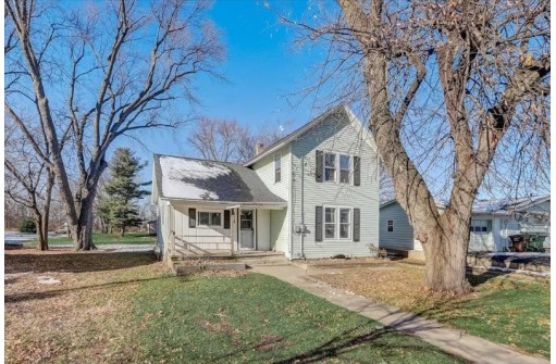 210 C St, Footville, WI 53537