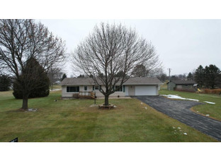 W8834 Hemlock Rd Beaver Dam, WI 53916