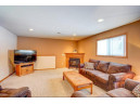 6617 Annestown Dr, Madison, WI 53718-3327