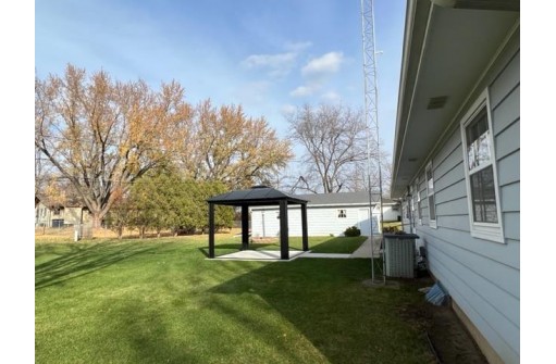 3237 E Milwaukee St, Janesville, WI 53546