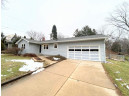 6002 Gateway Green, Monona, WI 53716