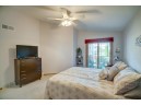 1553 Smithfield Dr, Sun Prairie, WI 53590