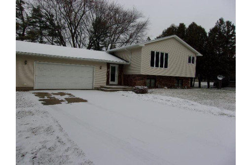 390 Elmer St, Platteville, WI 53818-1734