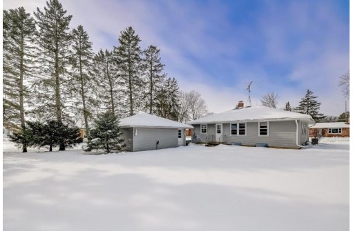 155 Jackson St, Sun Prairie, WI 53590