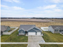 21 W Gailen Ln, Milton, WI 53563