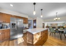 5305 Greenbriar Ln, Madison, WI 53714