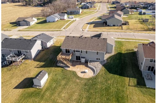 1229 Prominence Dr, Janesville, WI 53548