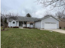 1011 Broadway Dr, Sun Prairie, WI 53590